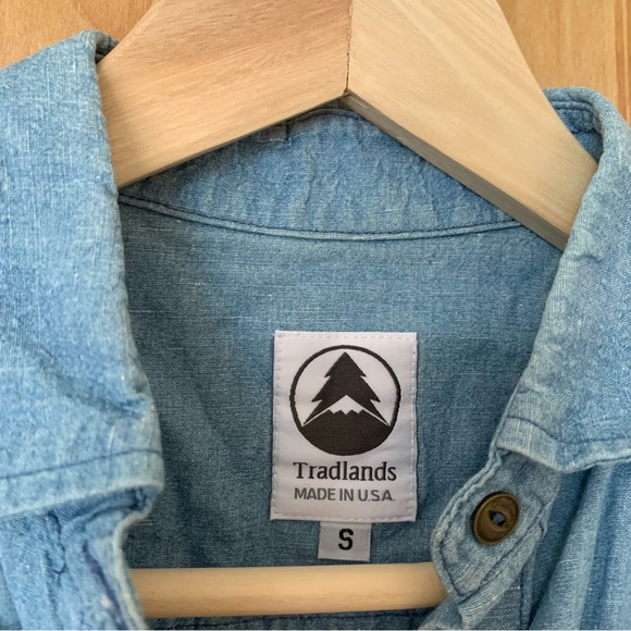 Tradlands Clare Chambray Shirt (Blue, size Small) - Picture 4 of 5